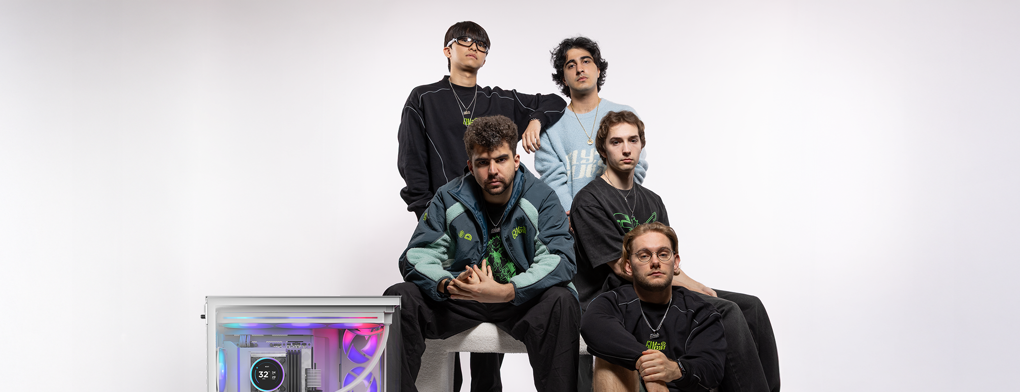 FLYQUEST-LTA_NZXT_H9-FLOW_2_371d376b-0e52-468b-bdce-de0532635a61.png