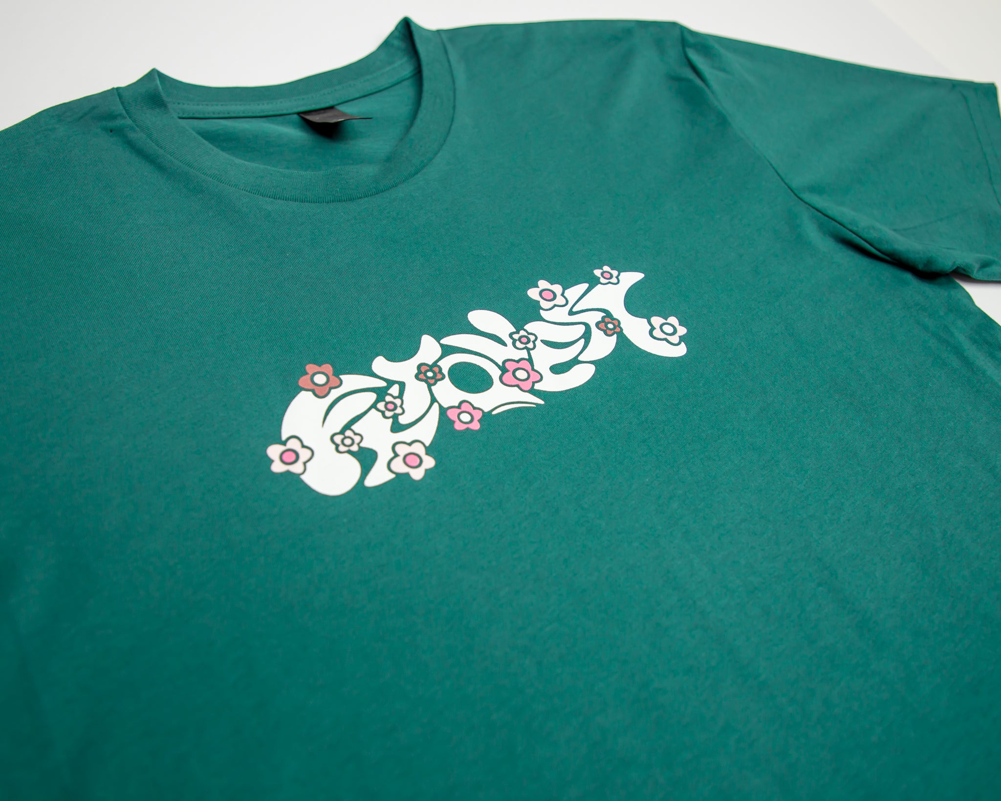 Bloom Tee Green