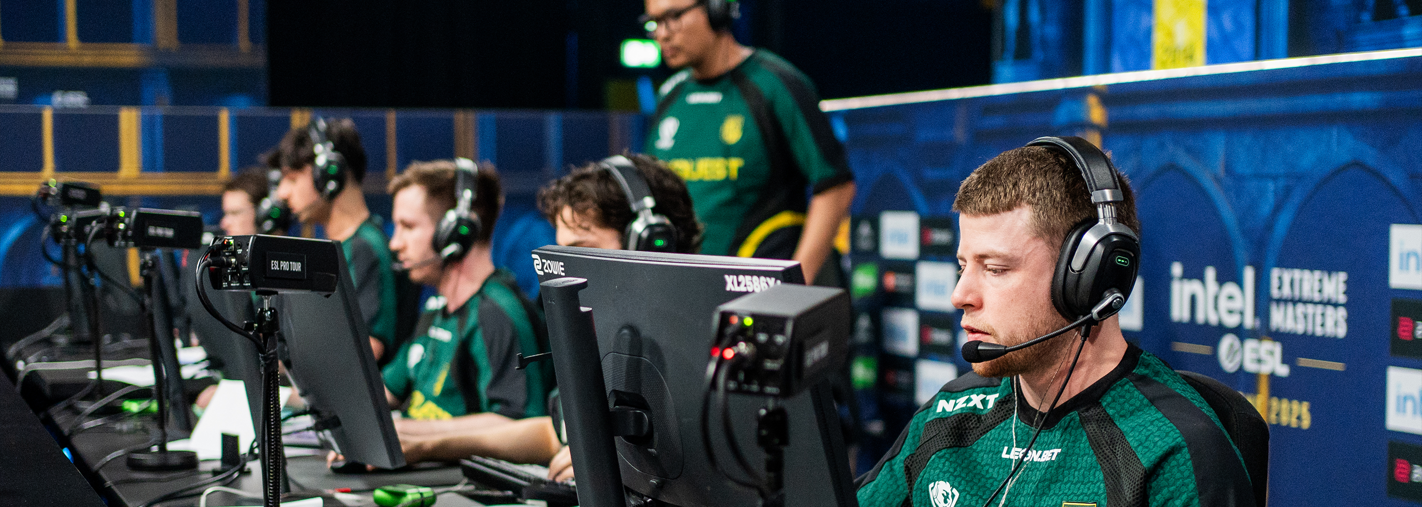 Flyquest Cs2 All Roster CS2 Roster – FlyQuest