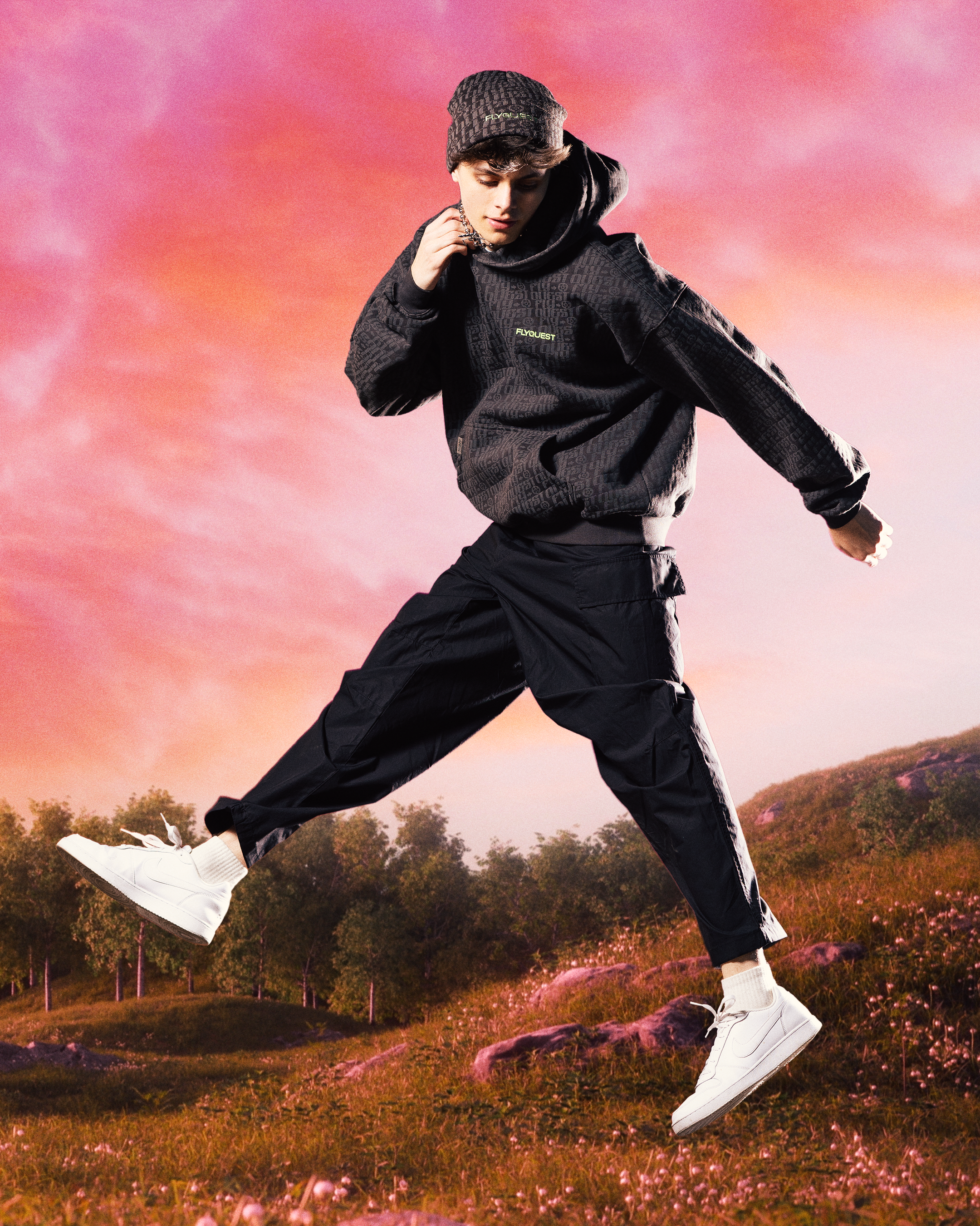 SOLARPUNK_SUNSET_GRIM_1_60360119-b5b4-4b70-8358-00082adcb4ba.png