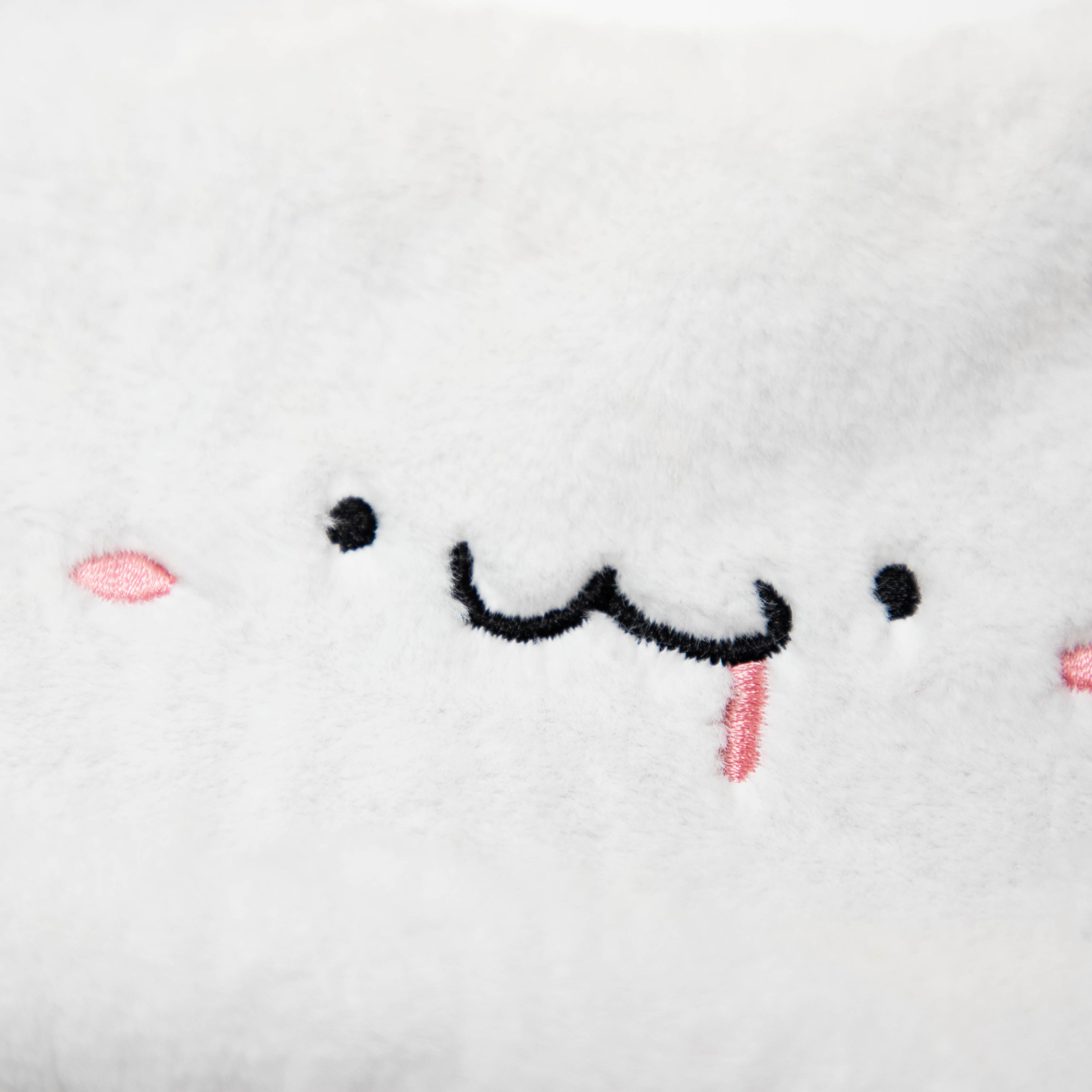 pouch_close_up.jpg